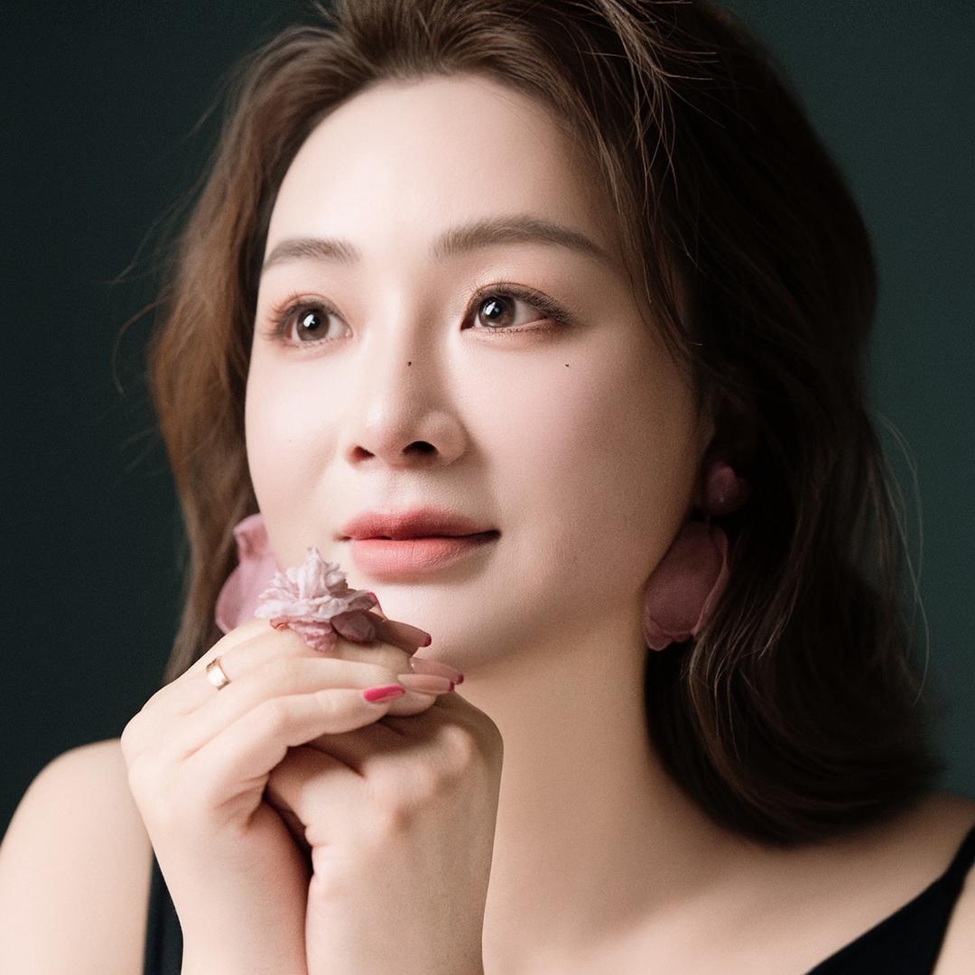 甜甜的小张｜肤浅研究所