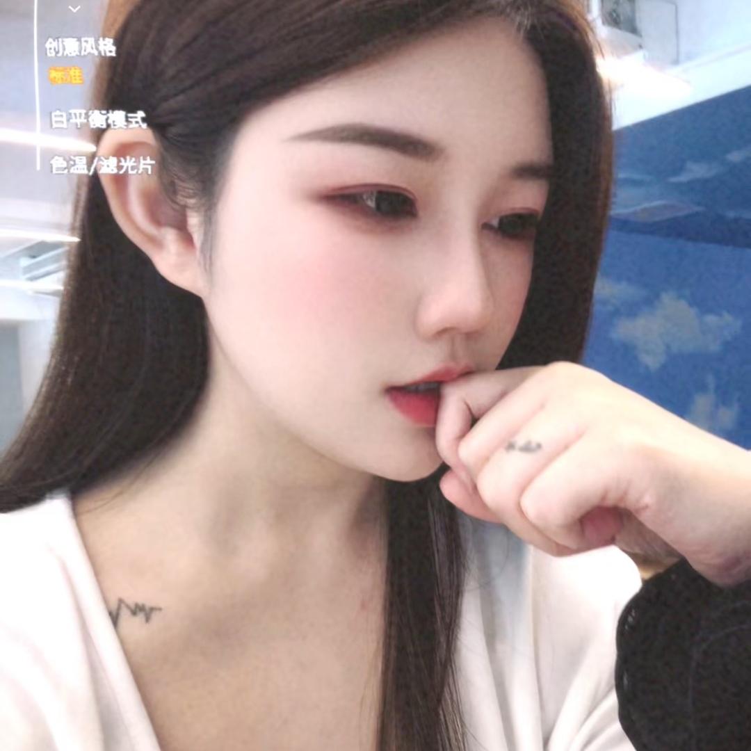 黑白