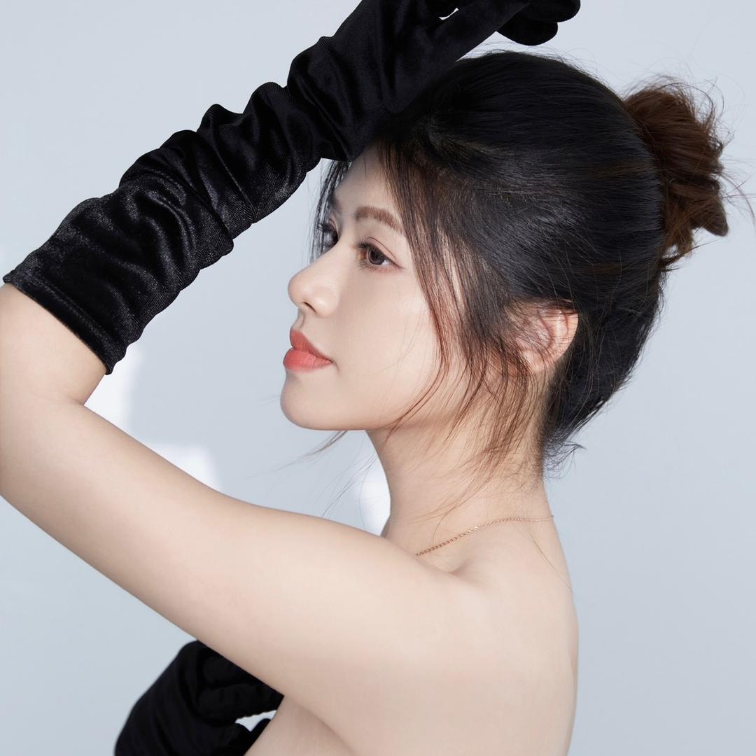 晓瑞瑞钢琴