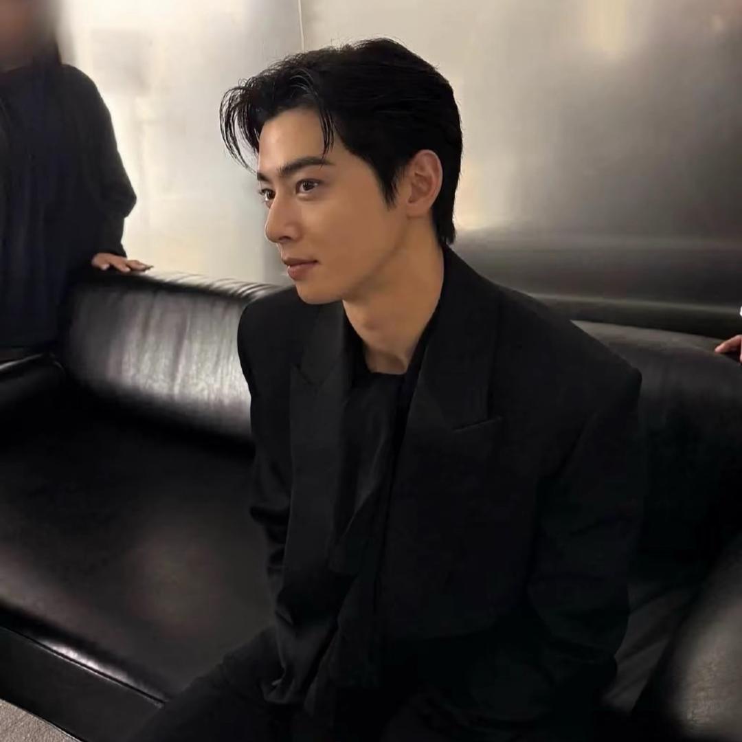 @བསྟན།丹尼尔