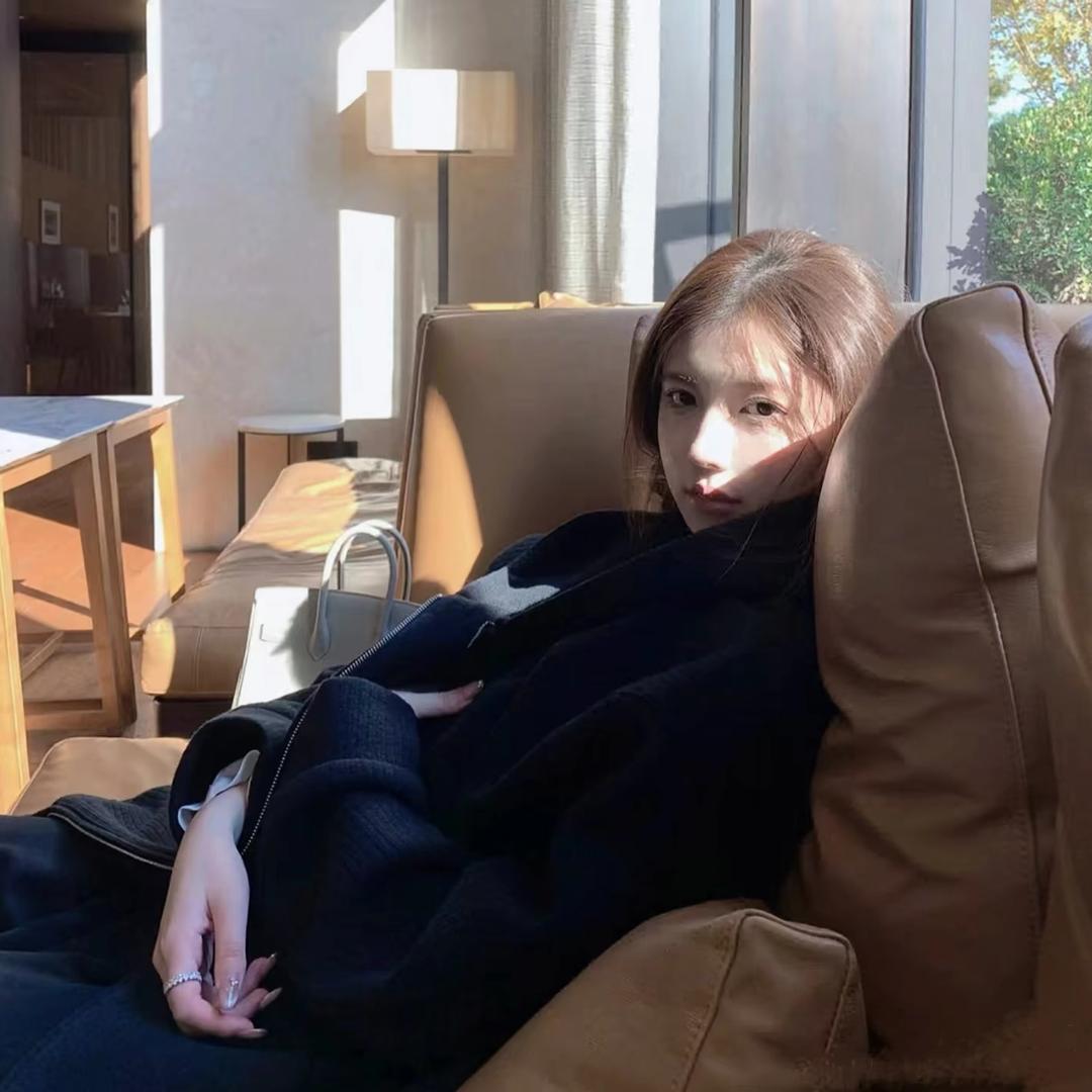 欣欣子·