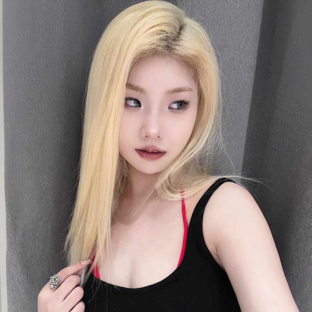 渝小姐