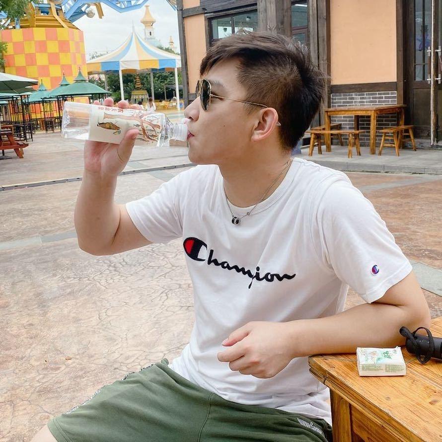 冯小白母婴