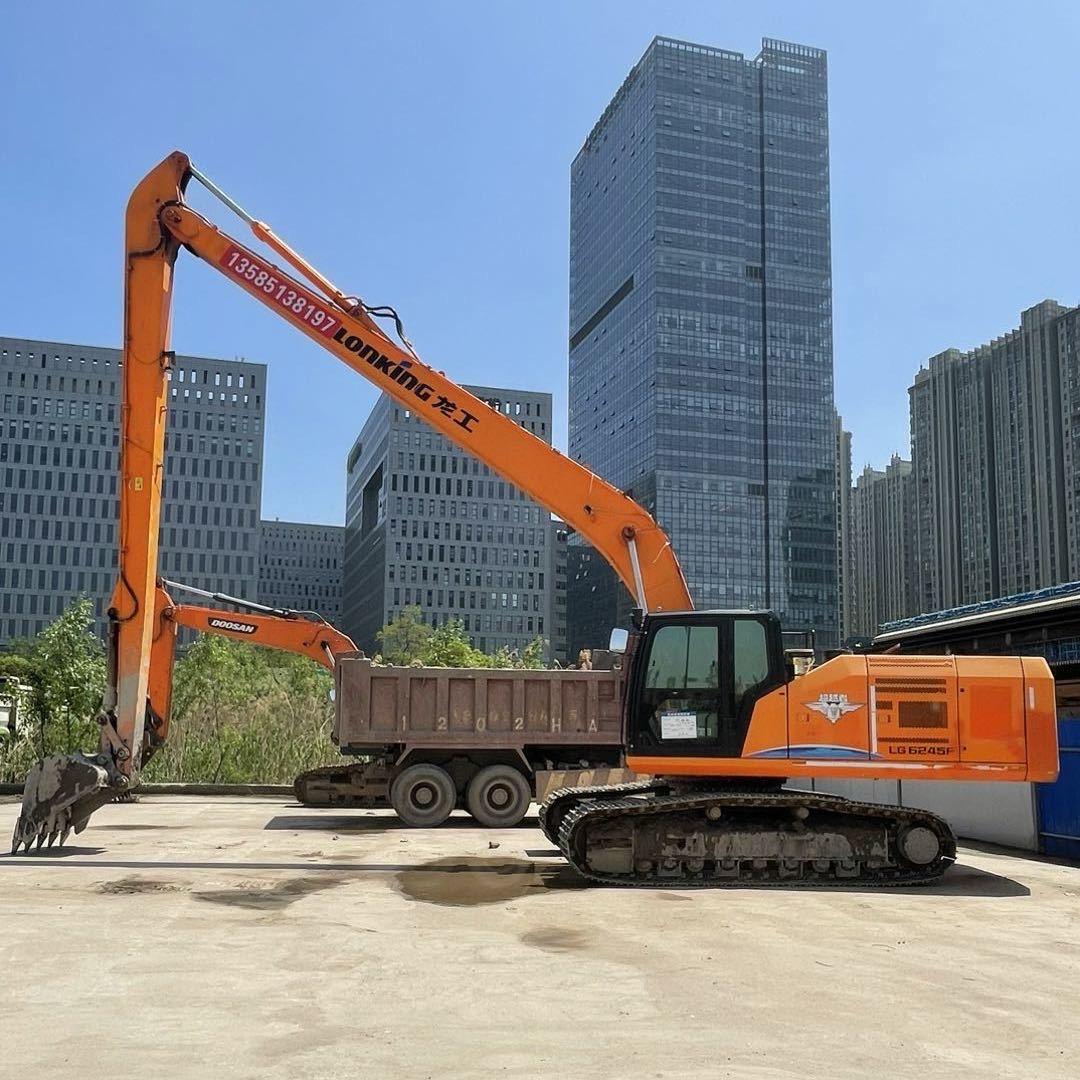 长臂挖机赵永彪