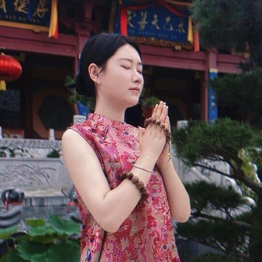鹤小青