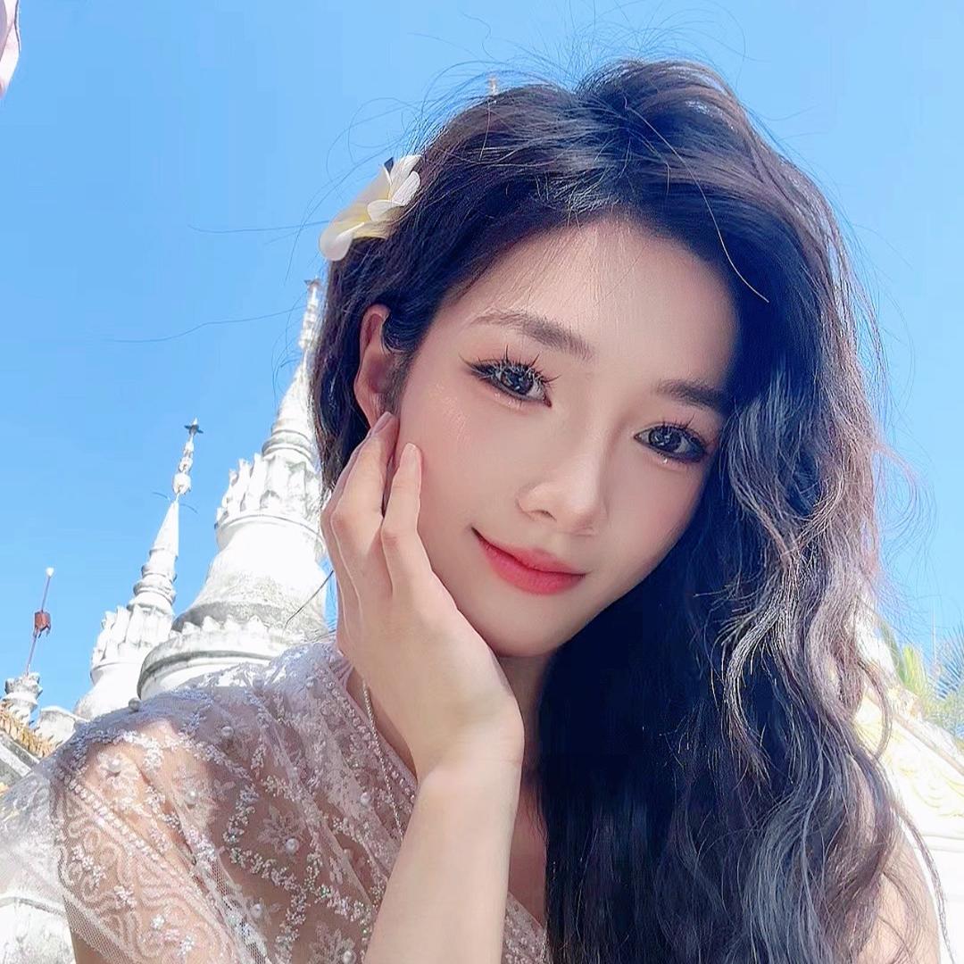 雨浓服饰Selested
