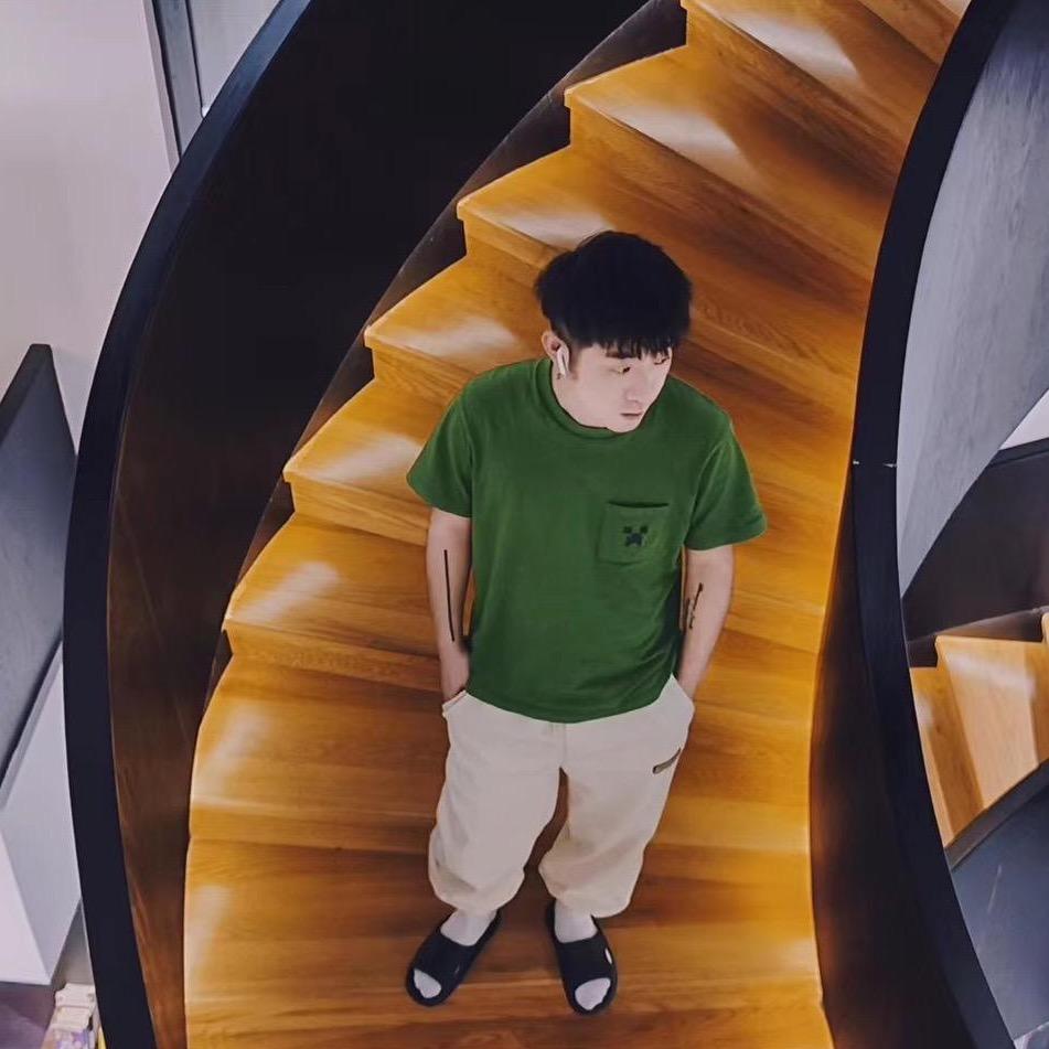 亮仔_Luo