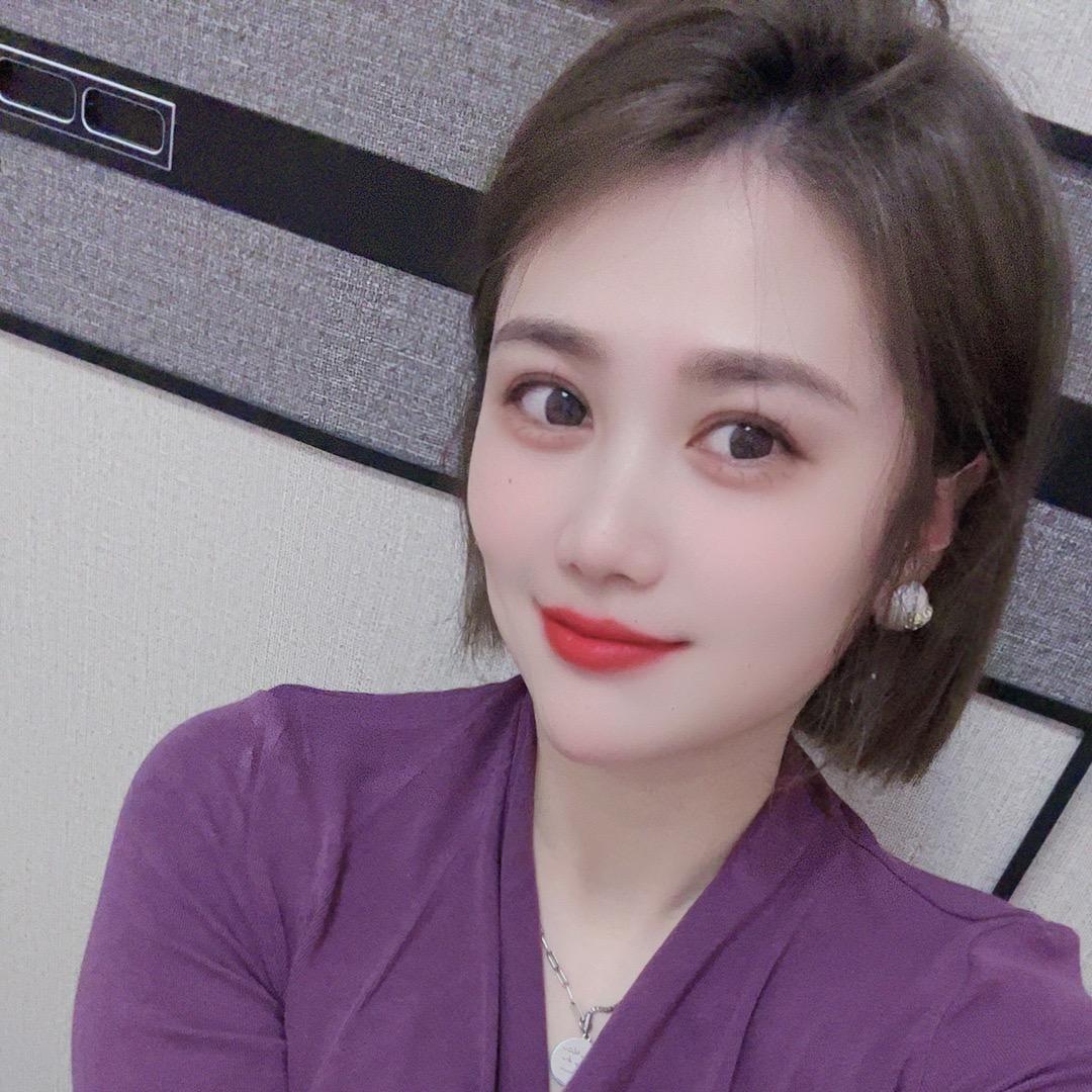 娜娜✌️