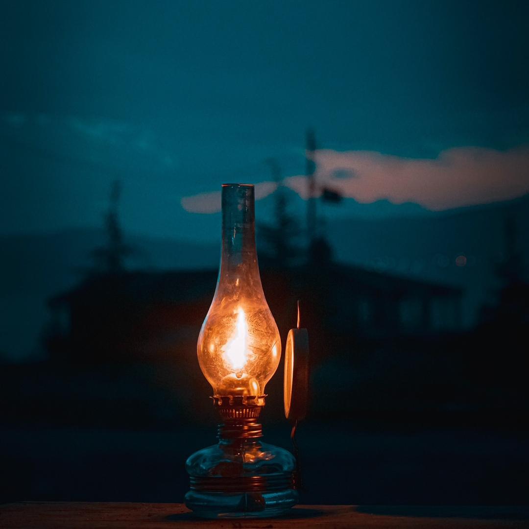 夜灯怪谈