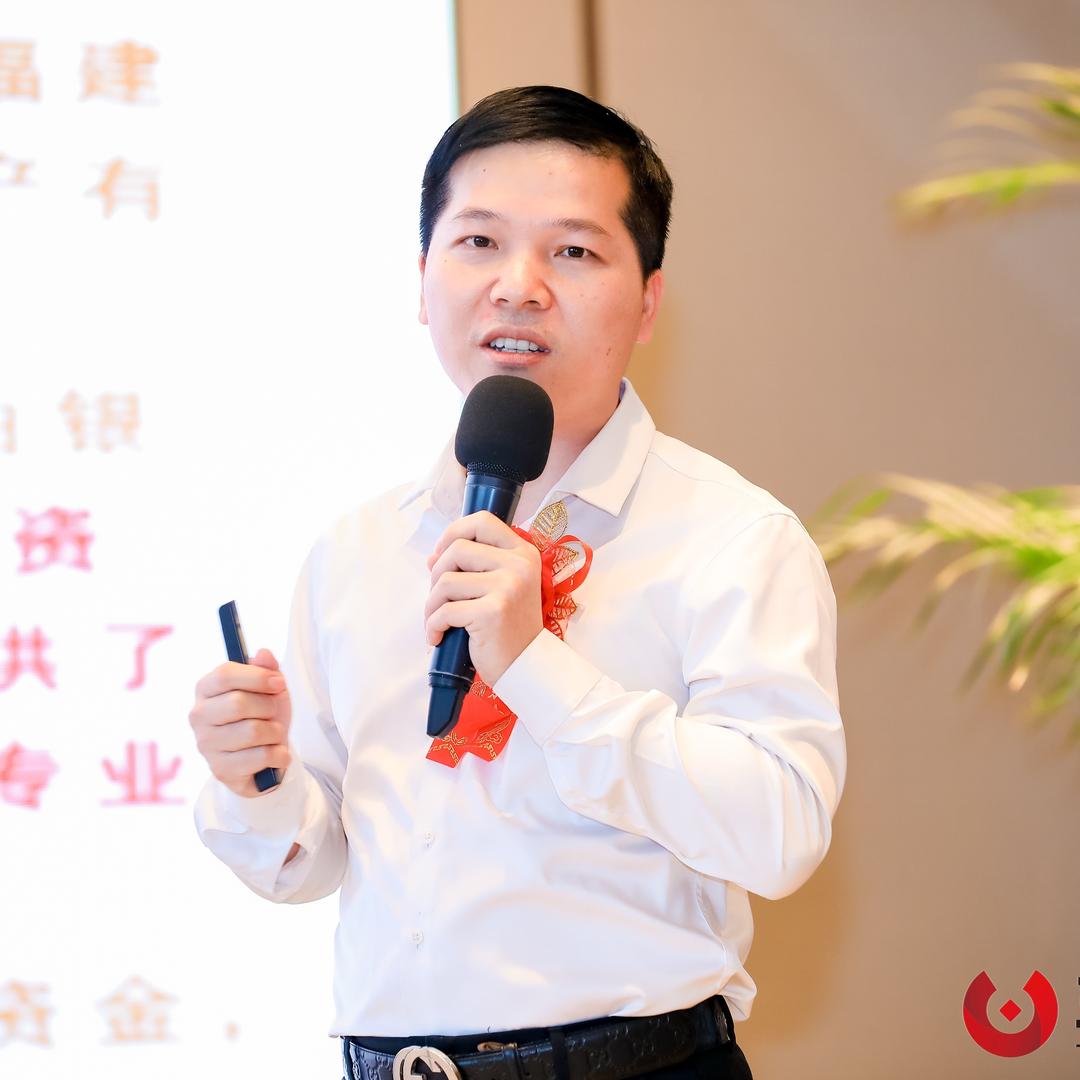 郑建辉