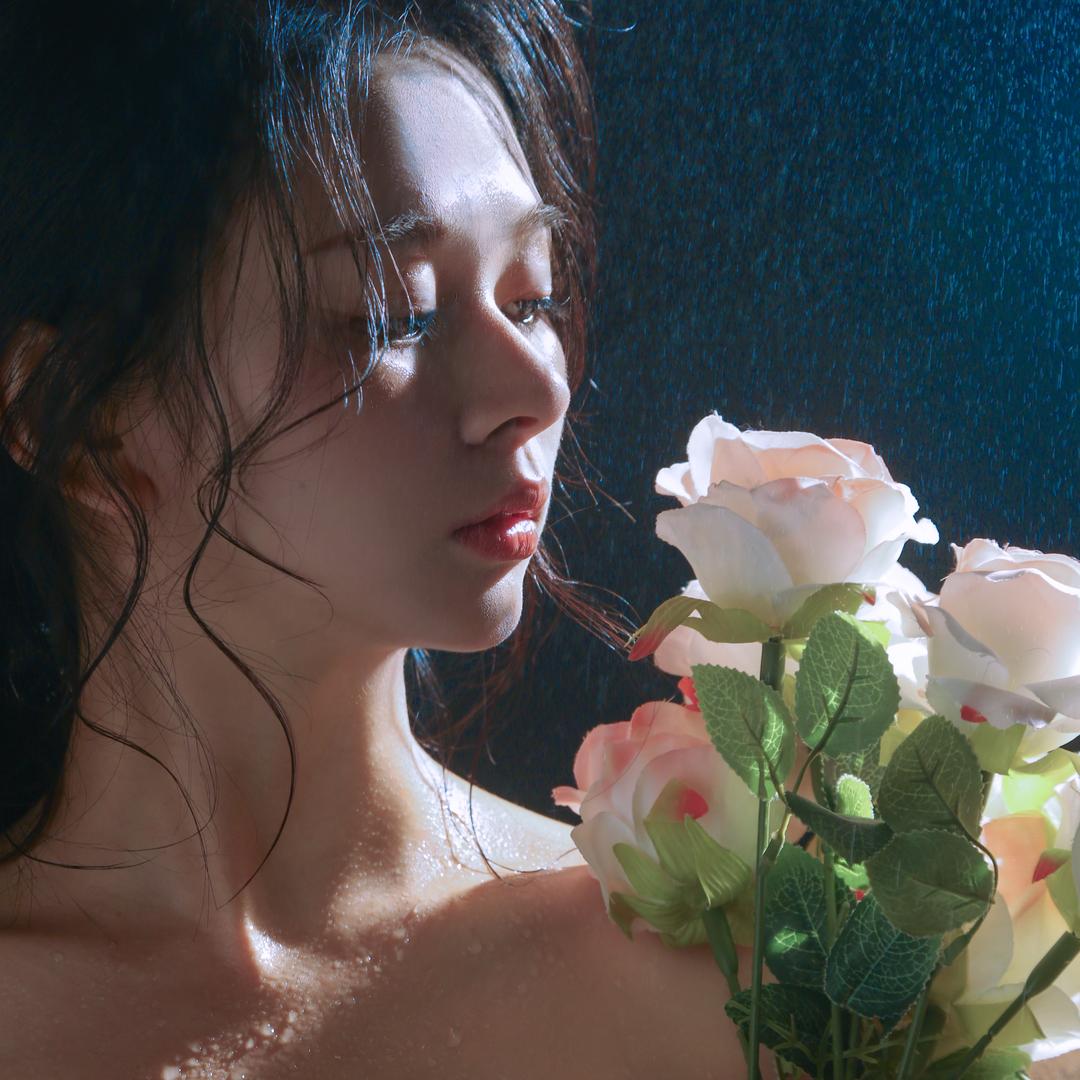 沐倩.