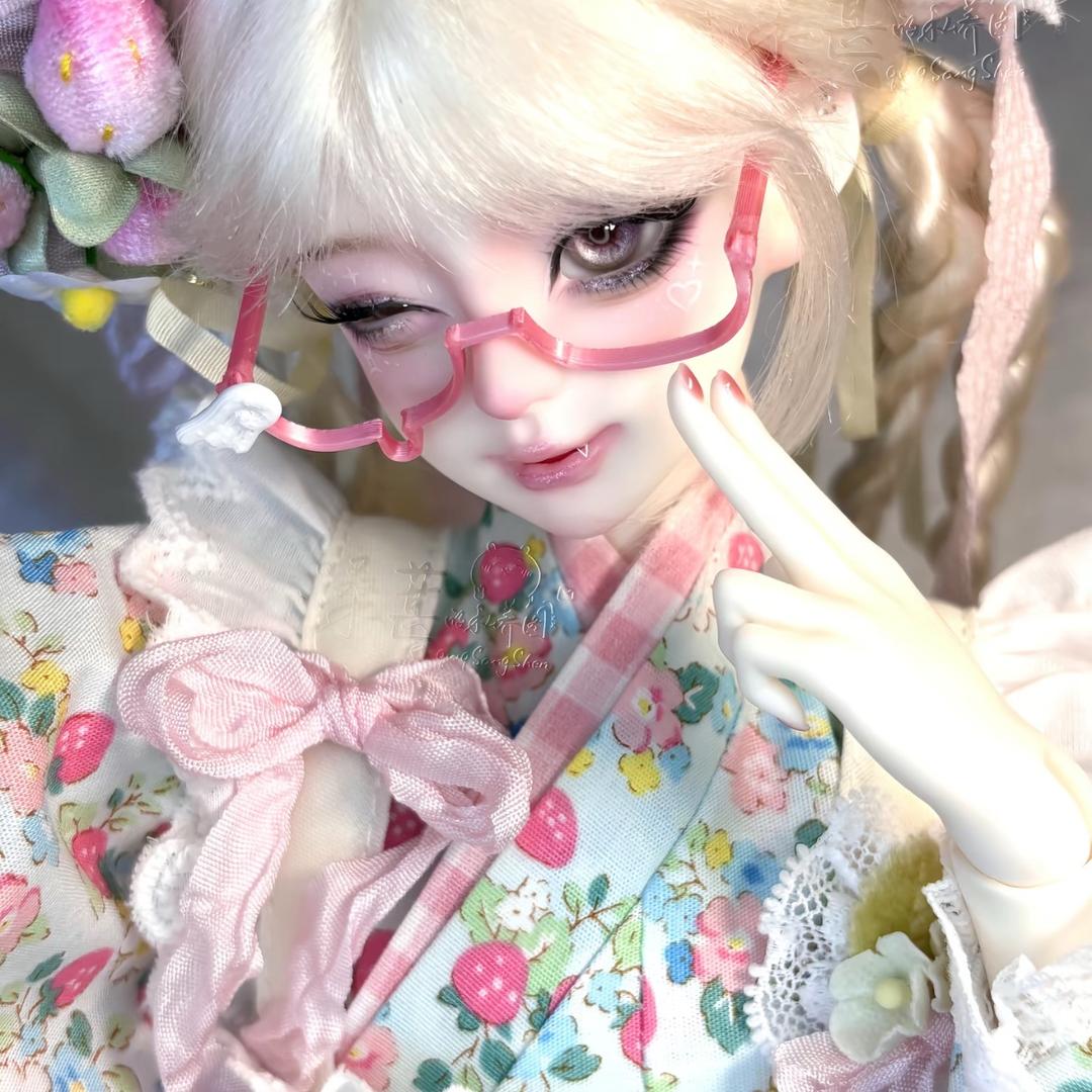 ´ へ `