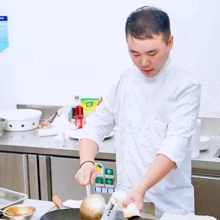 Dragon季（厨务顾问）