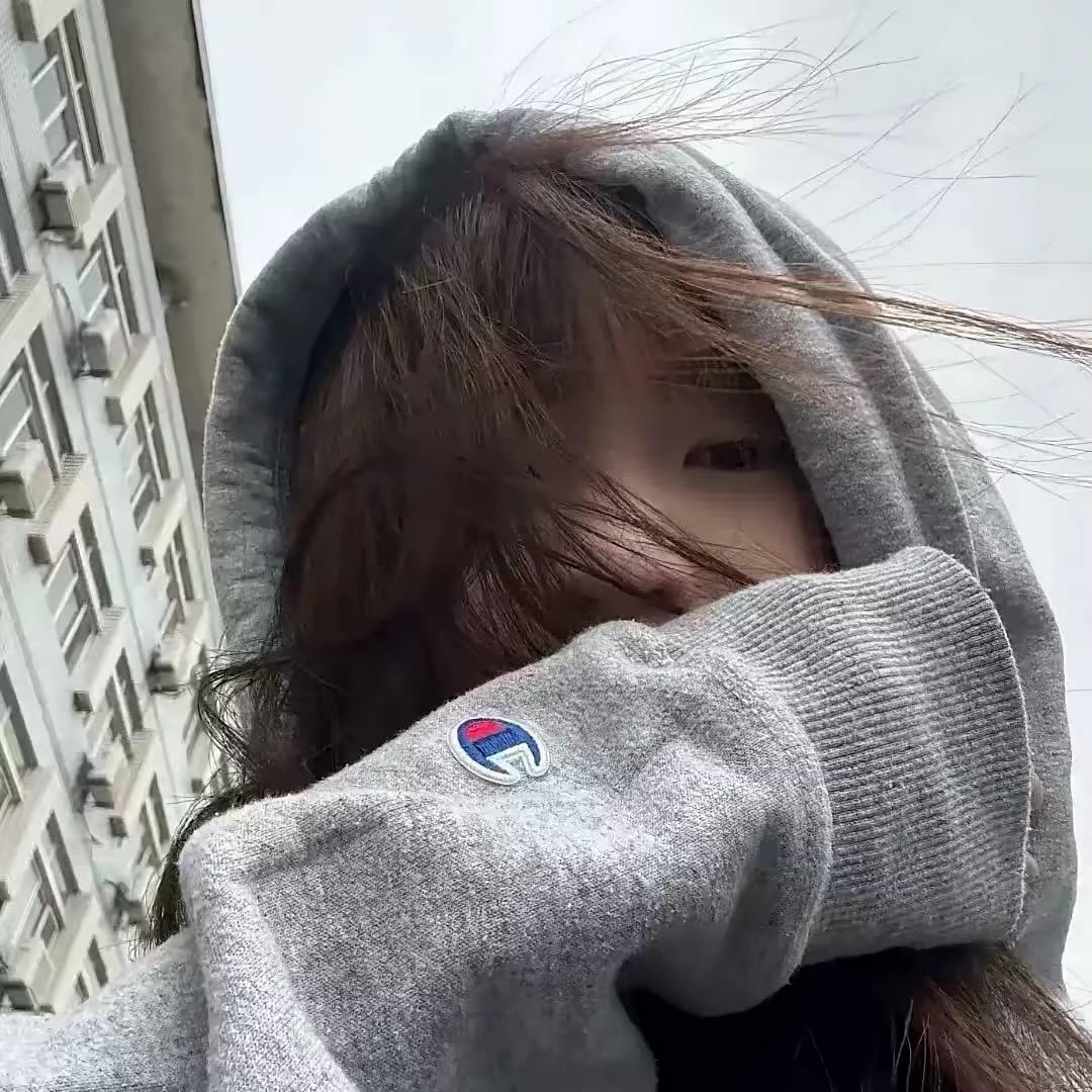 ㅤ  ㅤ-09