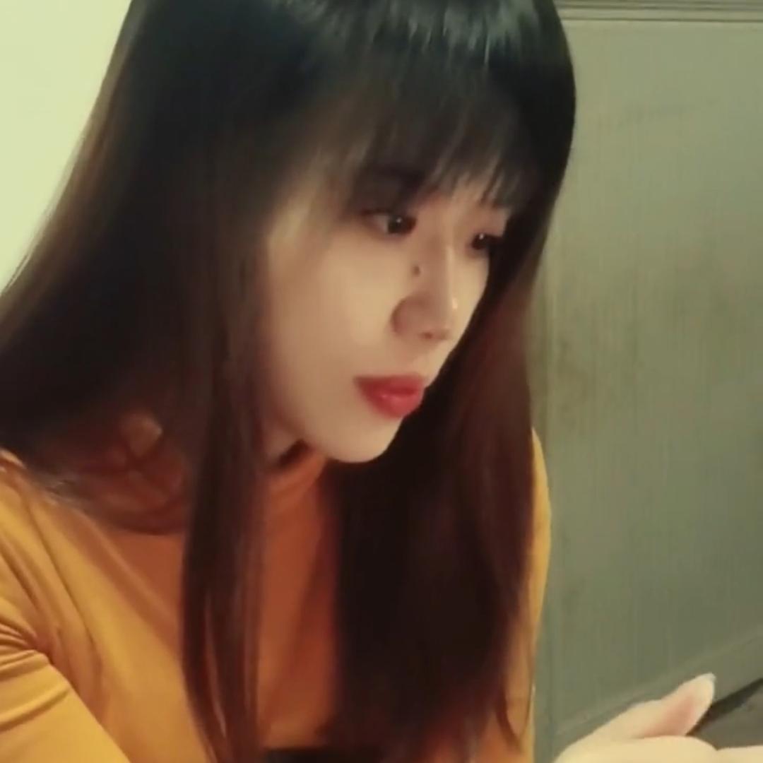 ꫛꫀꪝ笑而不语এ᭄