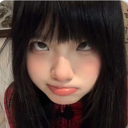 𝙆𝙞𝙩𝙩𝙮猫🐾