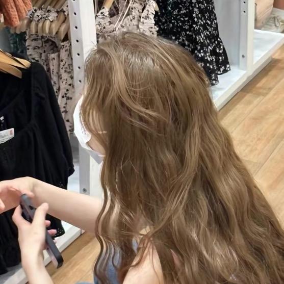 戴拿市的女麦麦