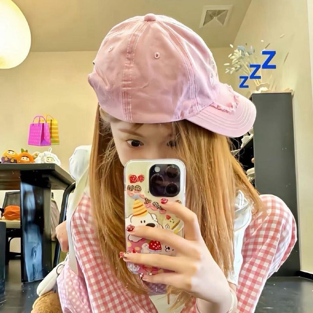 一个平凡又快乐的美女