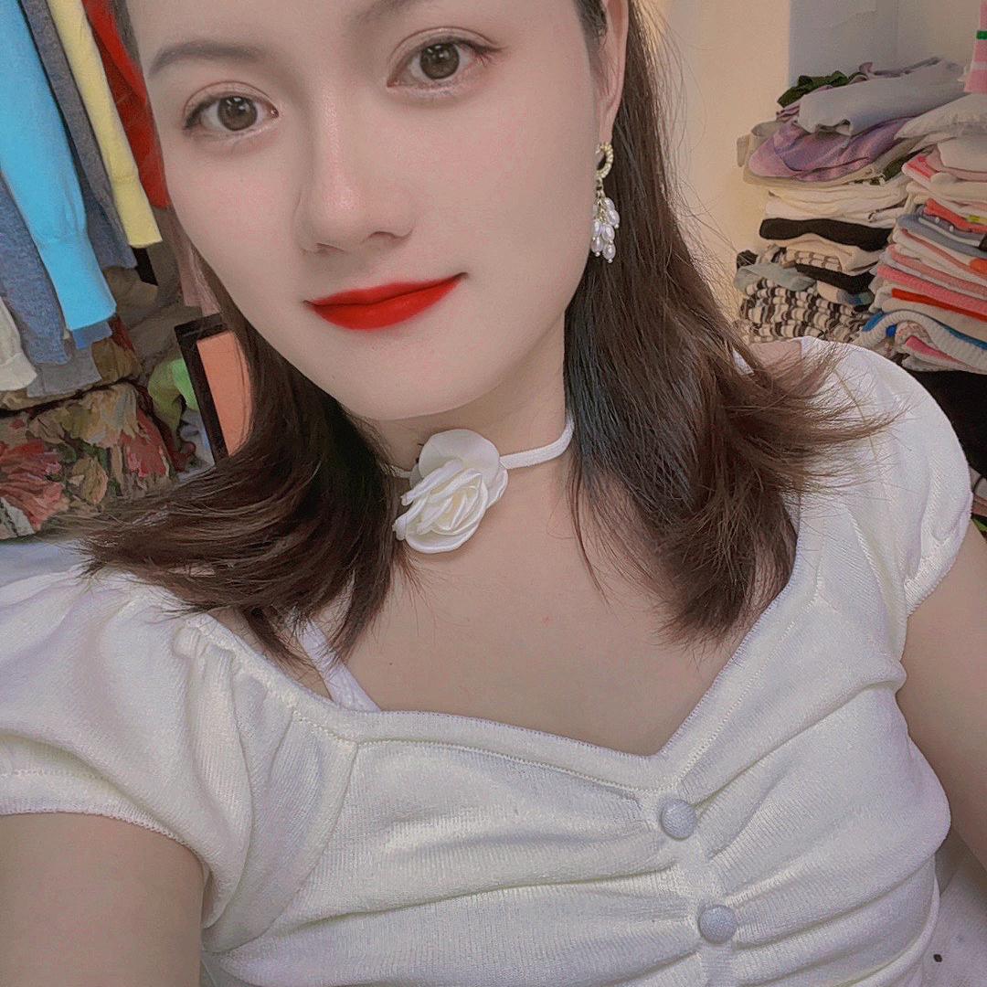 大大服装工厂店