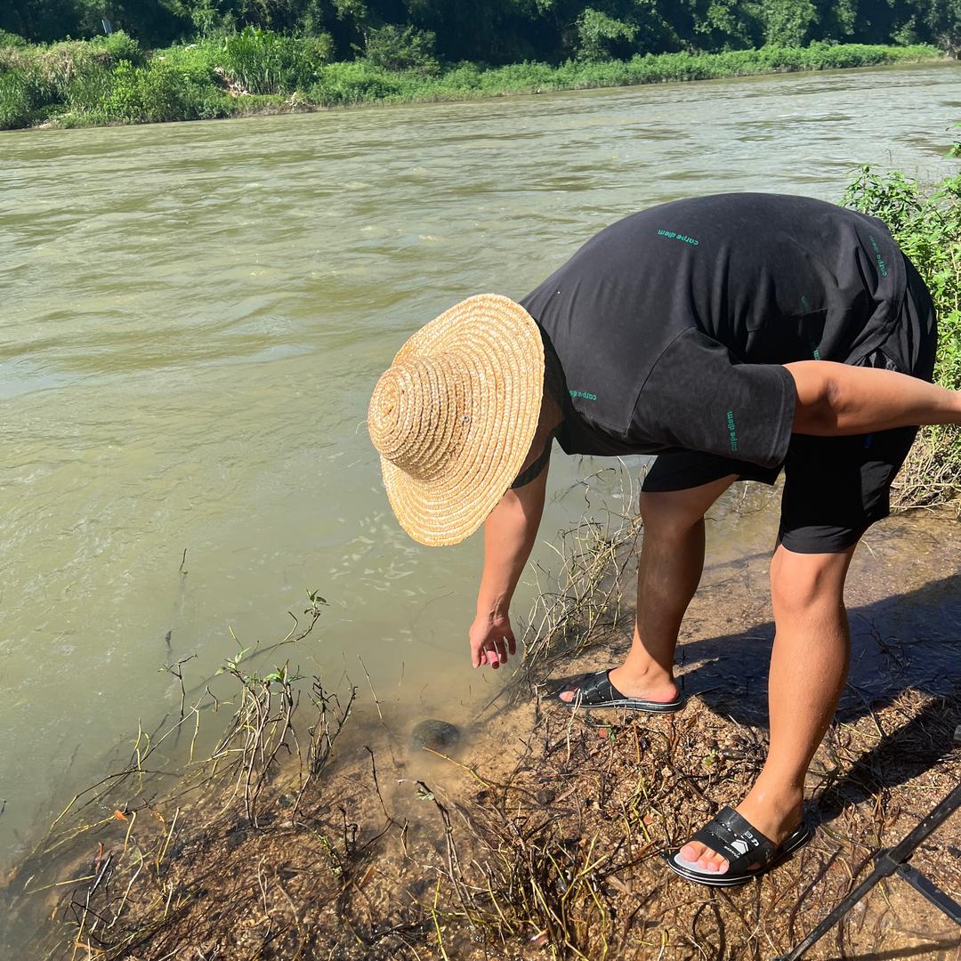 大虎钓鱼🎣