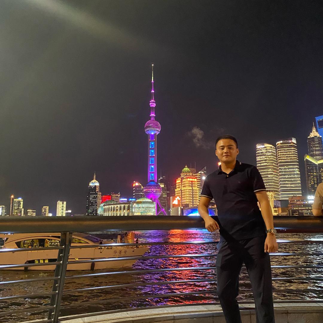 小辉哈