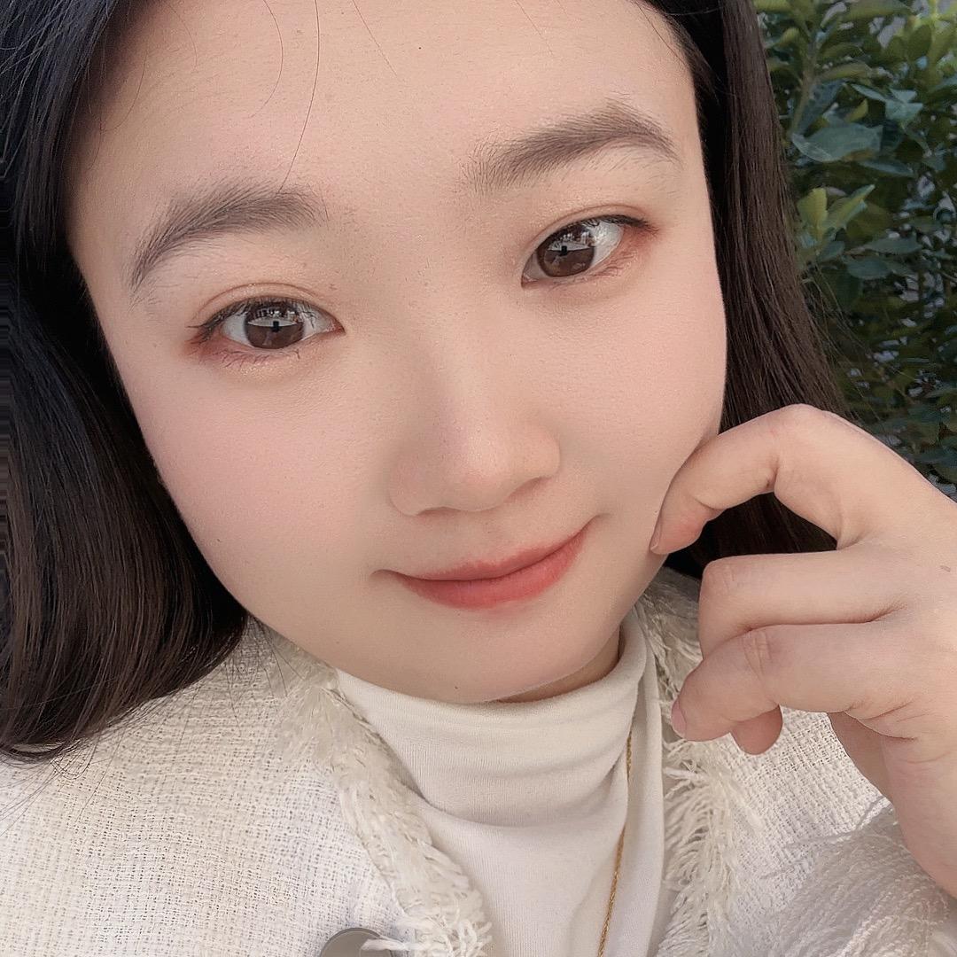 小乐兰养生中（东西在橱窗里面）