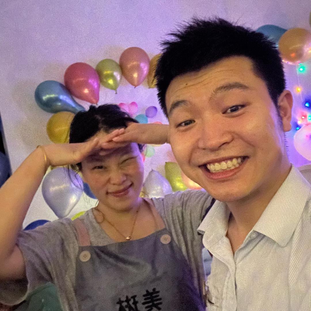 洋娃子与爱妻