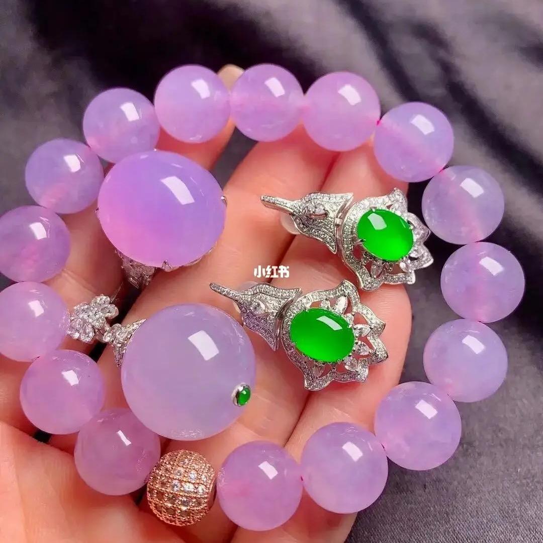 中缅边界天然翡翠原石