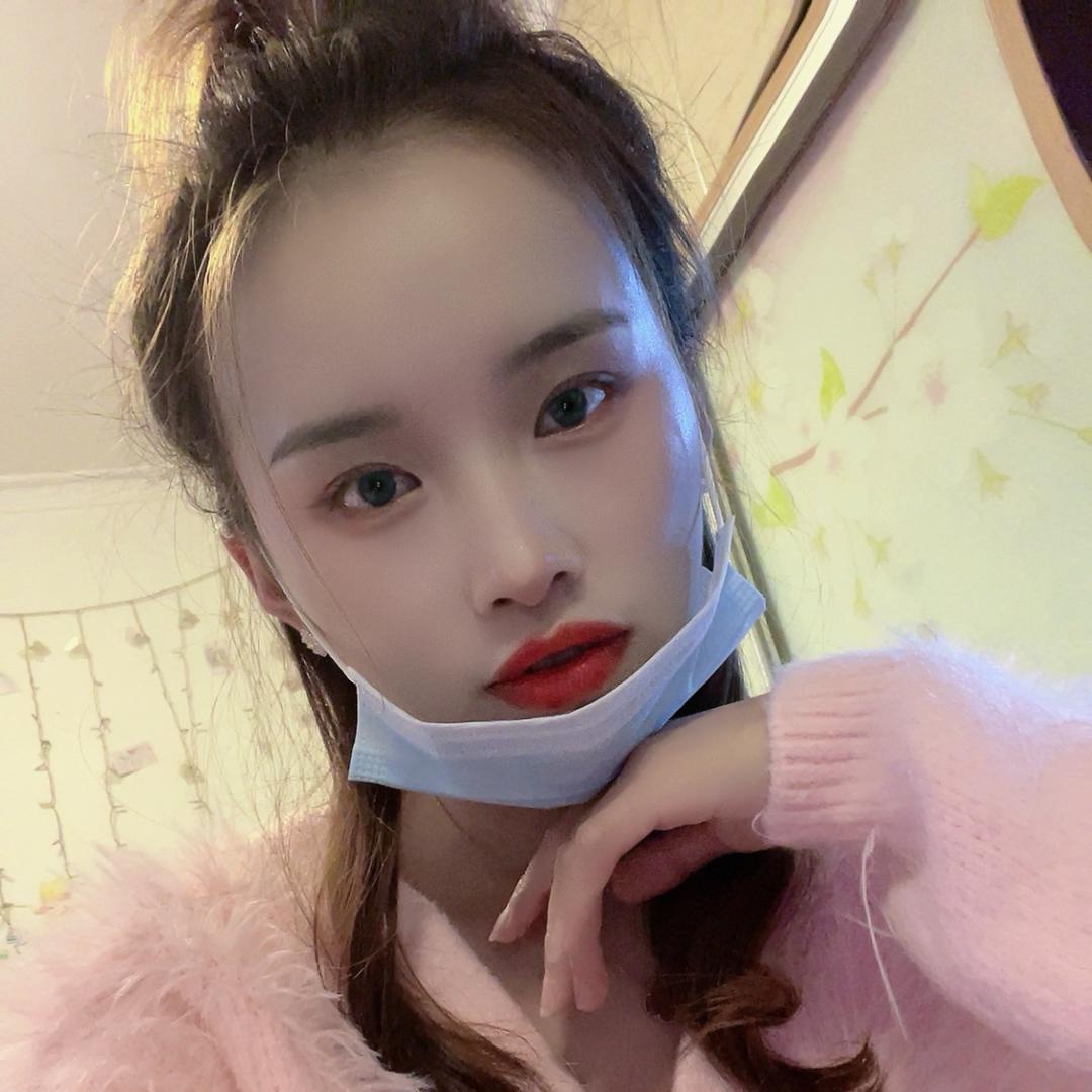 🦋. 张妹爱吃香菜