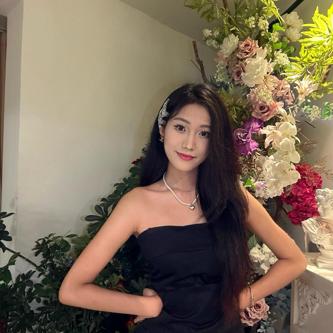 姿含.h
