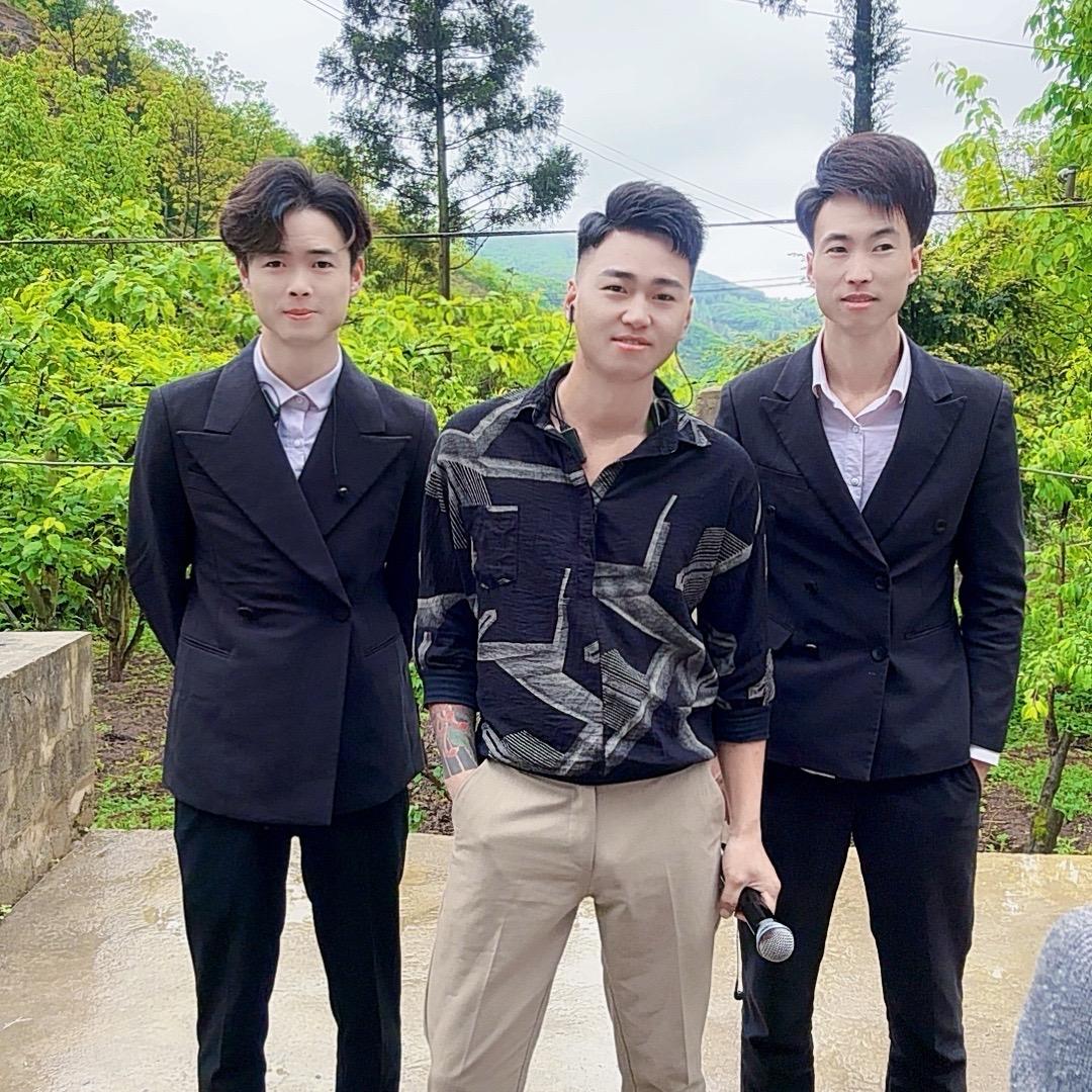 野蓝仁
