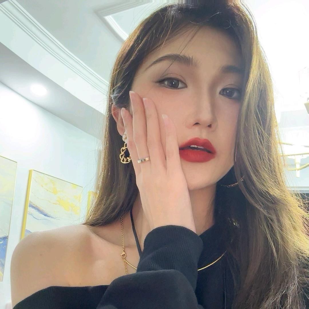 媛子女装（清货中）