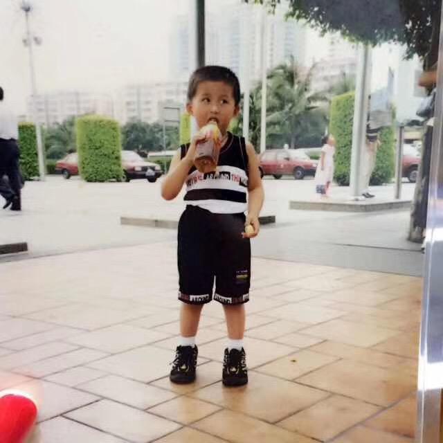 大帅比小明
