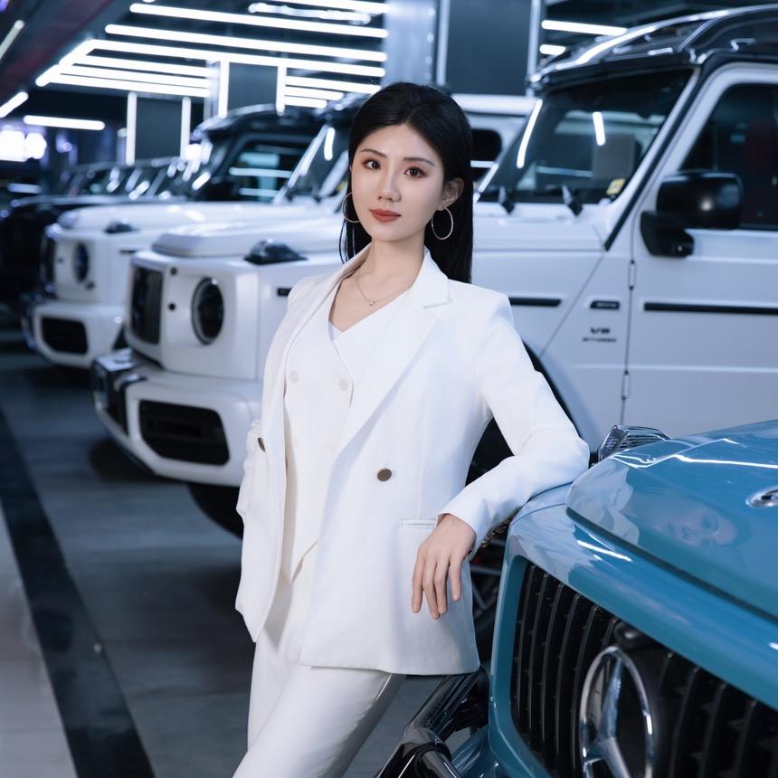 甜甜豪车