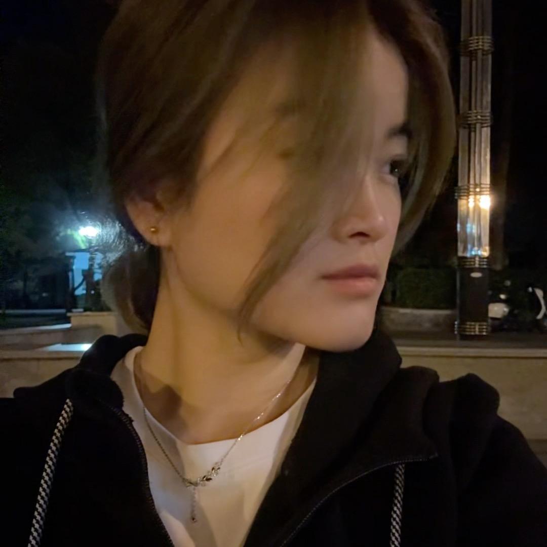 小卢很忙