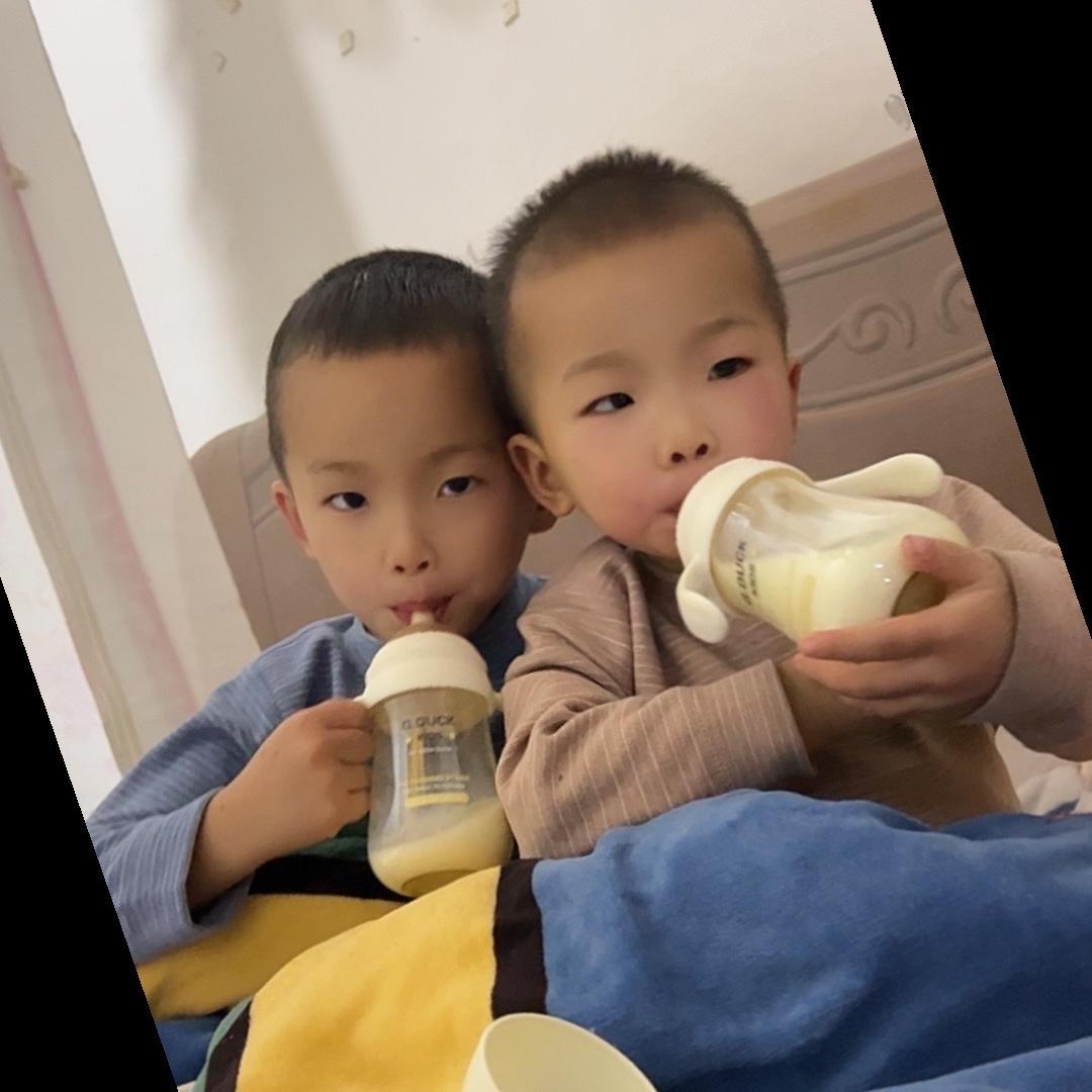 可乐妈供三胎