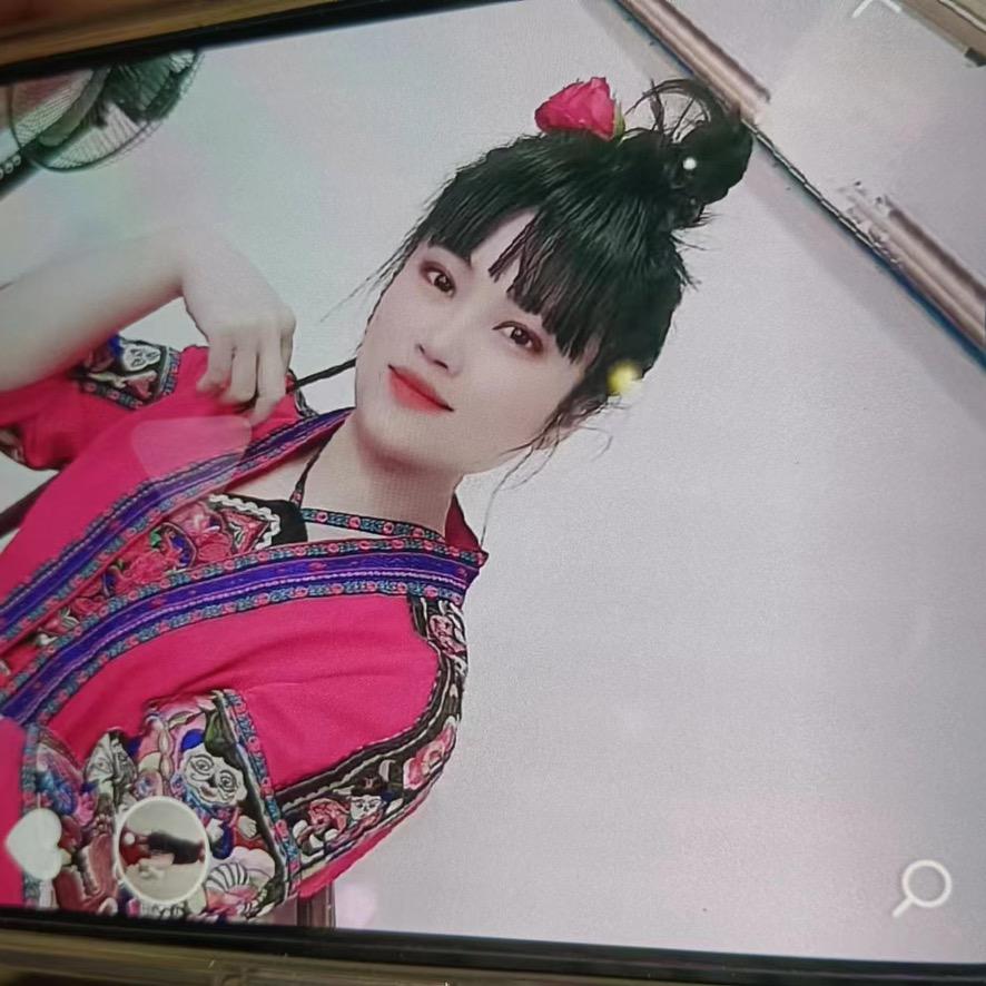 🌸小❤️林❤️子🌻