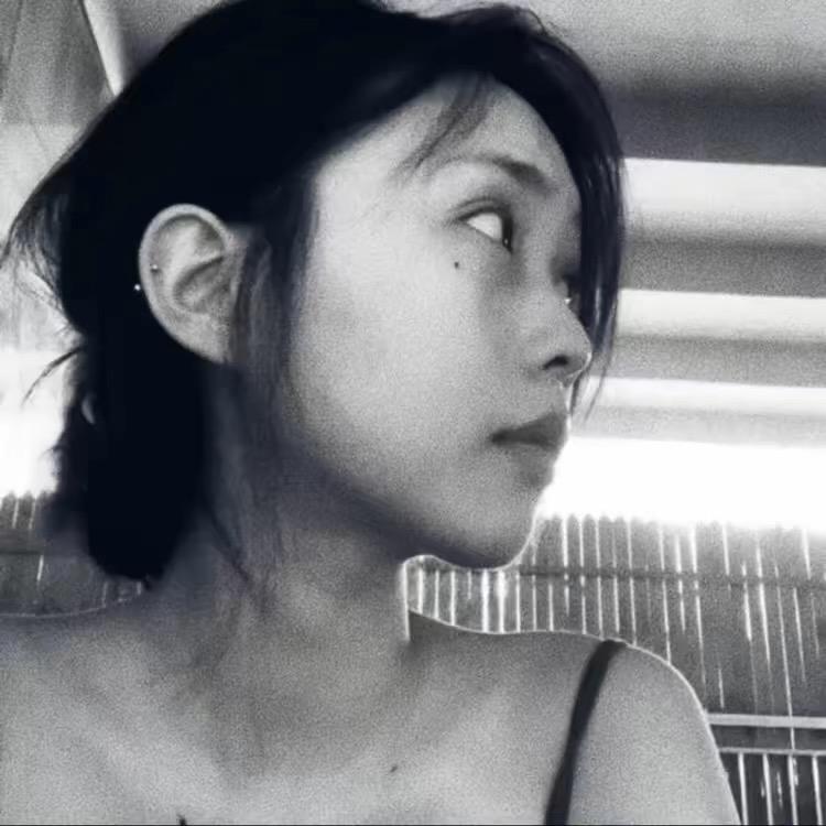 怡怡