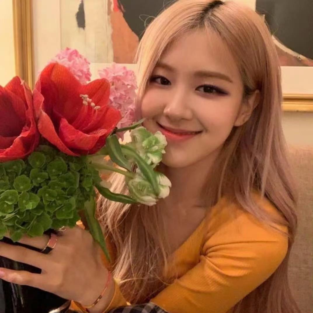 成都华西陪诊-小冉