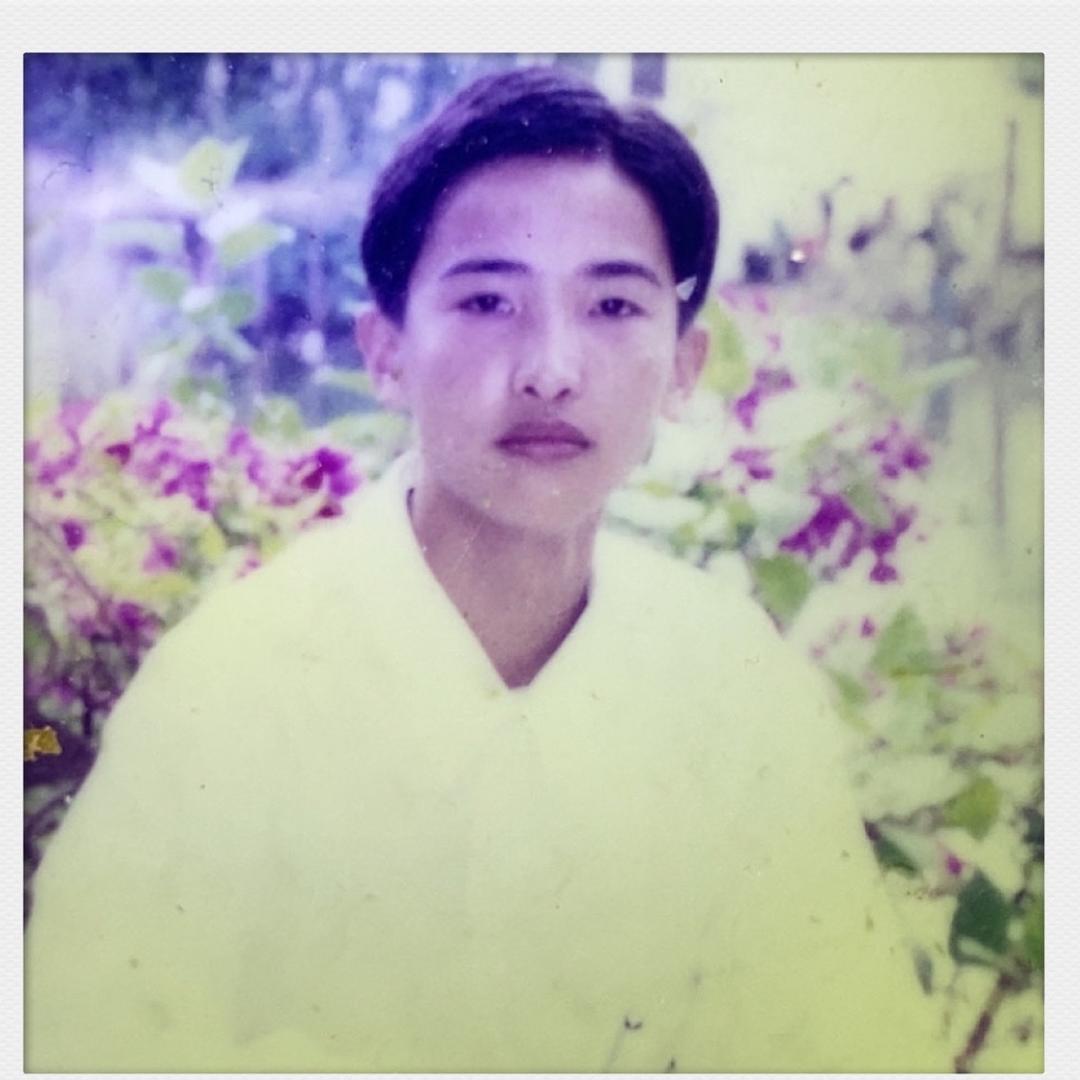 奕林