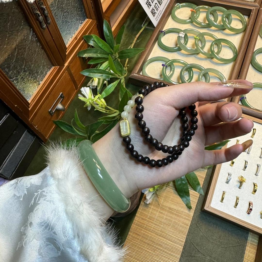 柔屿配饰工作室