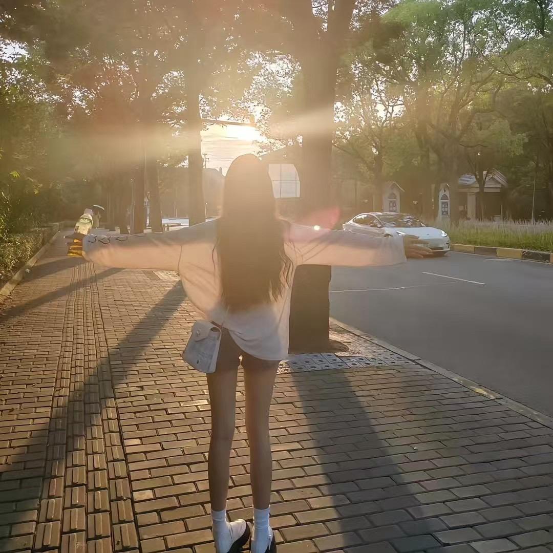 不⁴辣妹好烦🐾