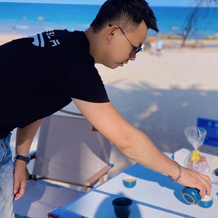 阿信家潮男穿搭