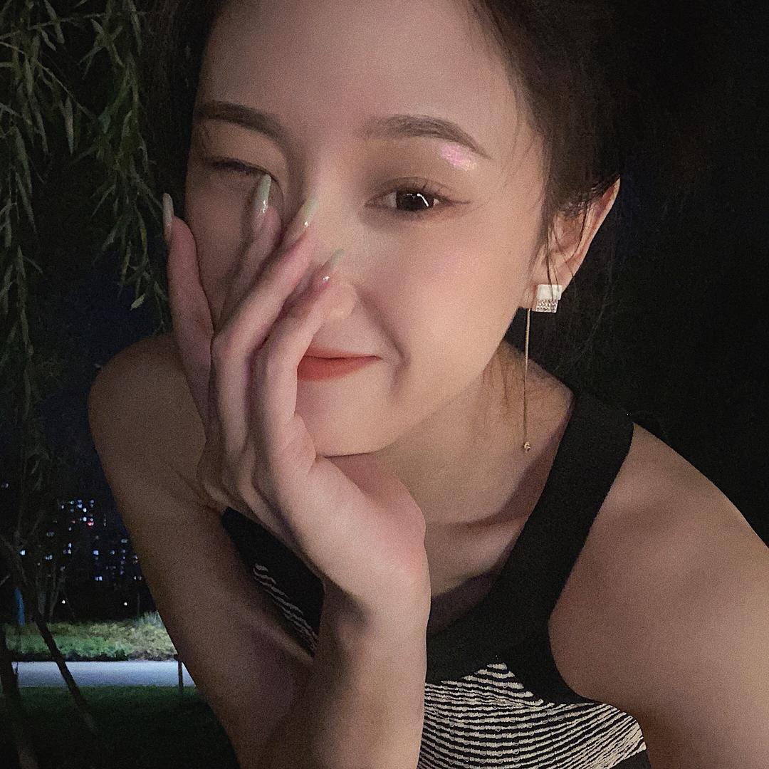 静姐很hot