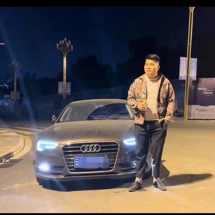 昆明福升二手车公司大路