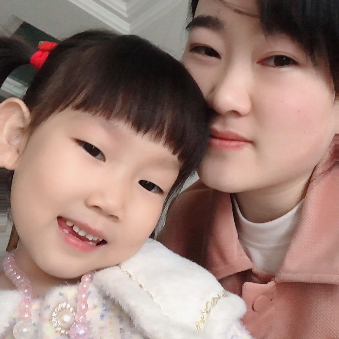 瓶子家的小公主