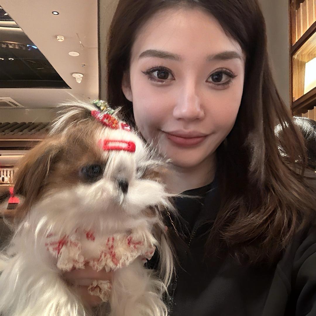 Dora丁咸鱼