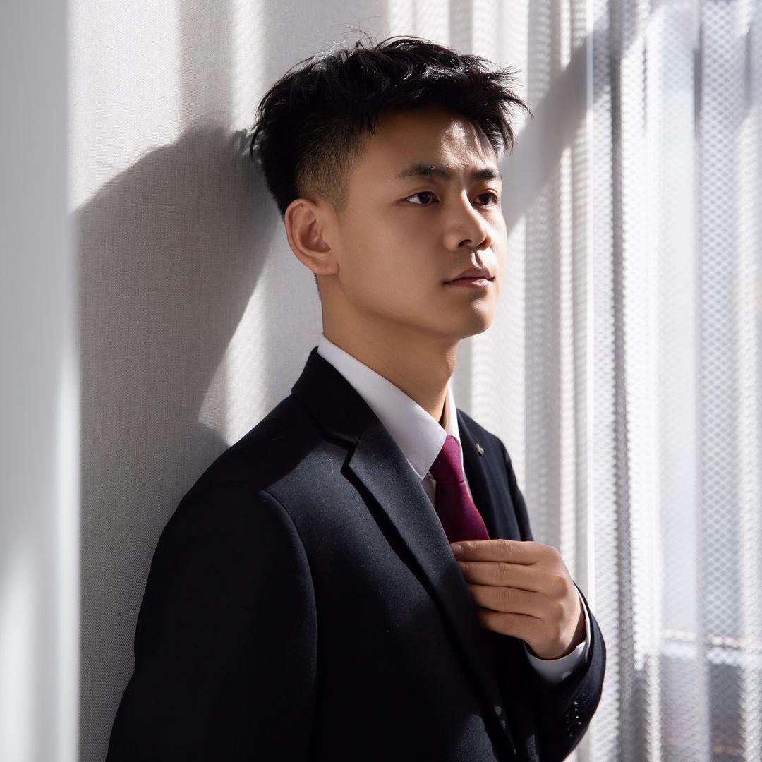 慕君房产丨耿澈