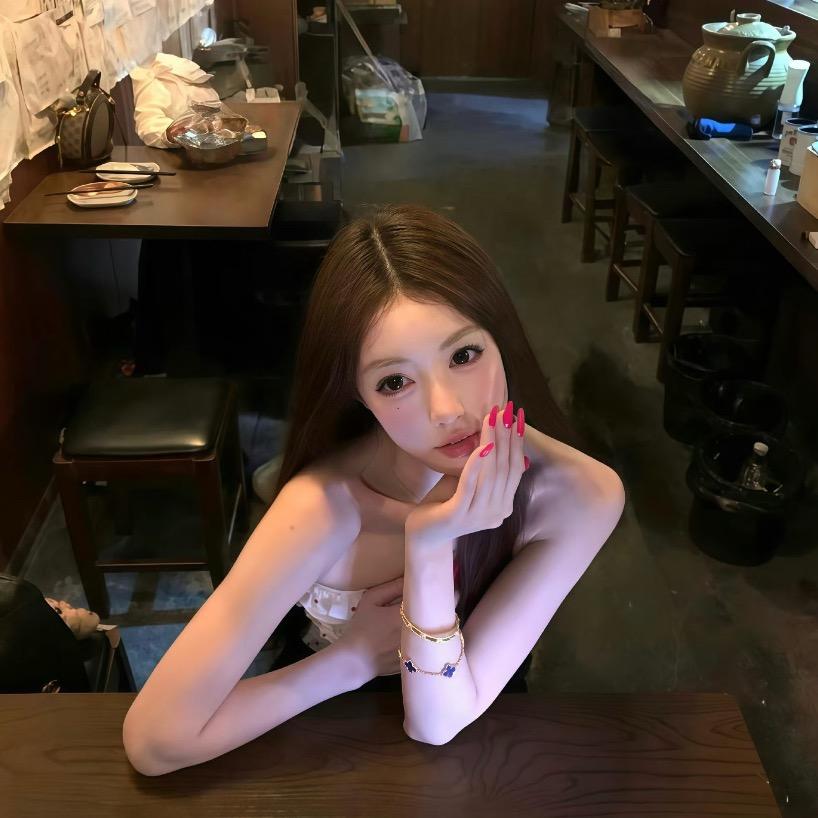 氵衮