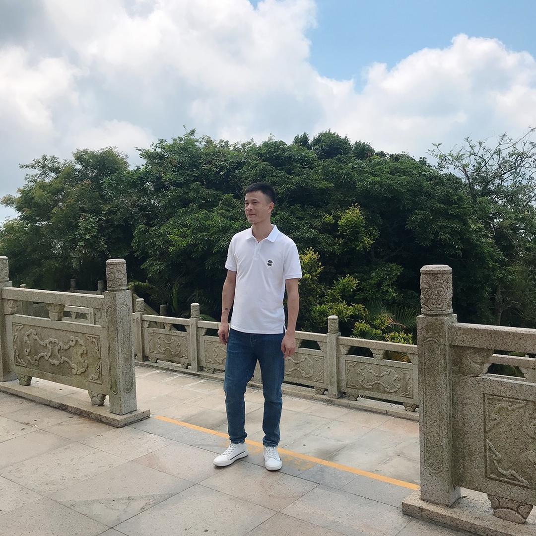 尹木木
